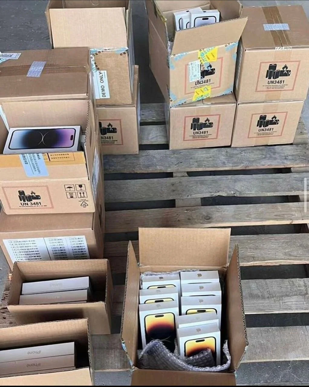 Buy-Apple-iPhone-15-Pallet.webp iPhone 15 Pro Max Liquidation Pallet - Image 1