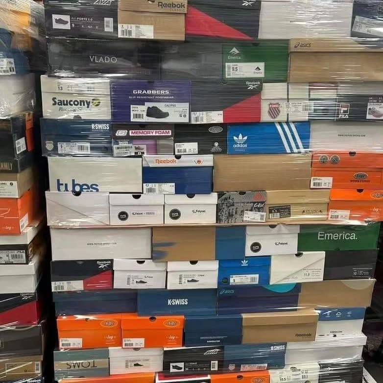WhatsApp-Image-2025-10-23-at-15.05.03.jpeg Mixed Footwear Liquidation Pallet - Image 1