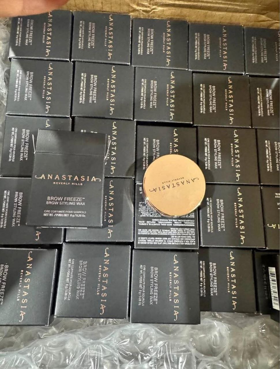 bu2.jpg Anastasia Beverly Hills – Brow Freeze Liquidation Pallet - Image 1