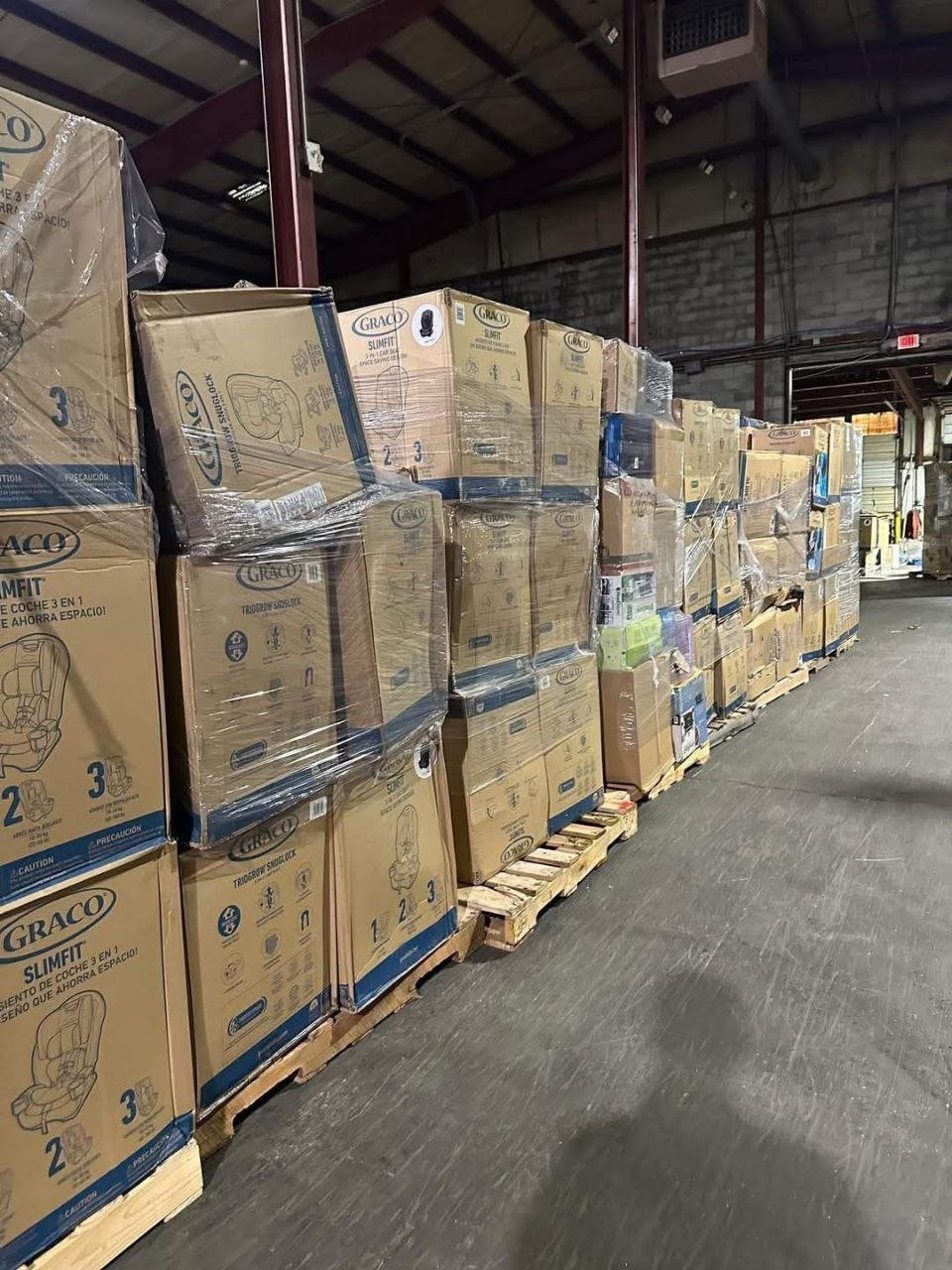 ca1.jpg Graco Car Seat & Stroller Premium Baby Gear Load Liquidation Pallet - Image 1